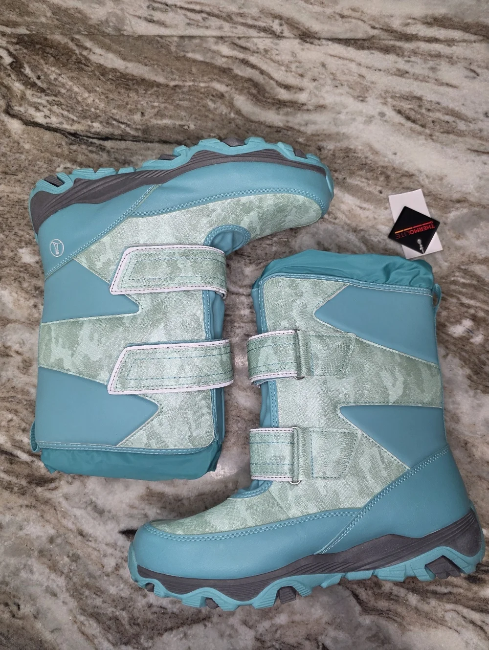 Lands' End Big Kids' Snow Boots Thermolite Aqua Size 6 (Women's Size 8)
